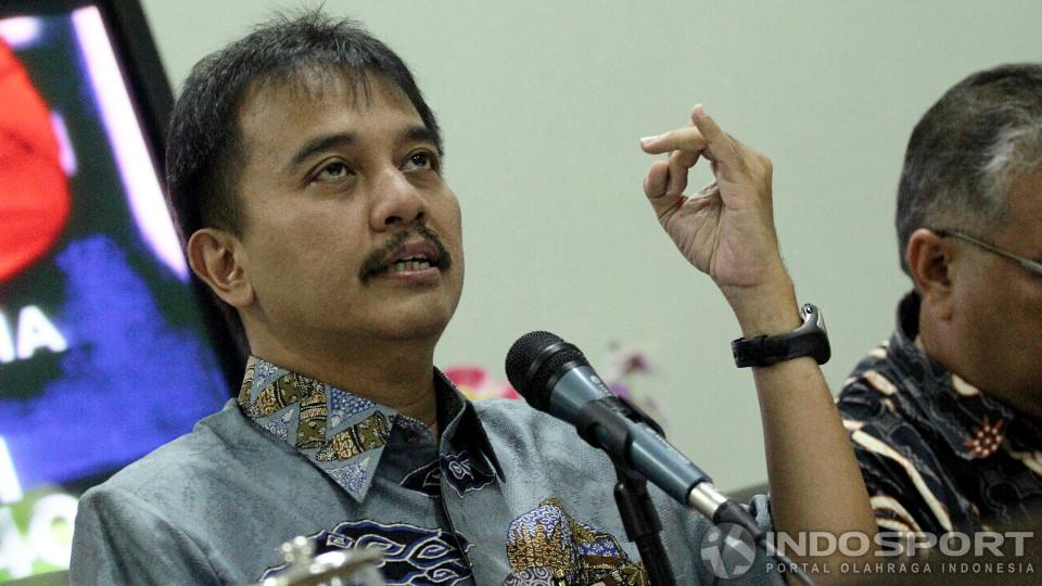 Menteri Pemuda dan Olahraga, Roy Suryo.